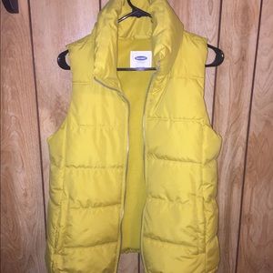 Old Navy Mustard Vest Women’s Medium, Never Worn